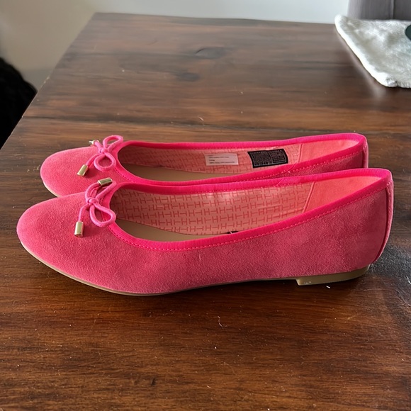 Tommy Hilfiger Ballet Flats - Picture 2 of 4